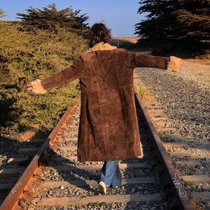 Meet your Posher, Anissa